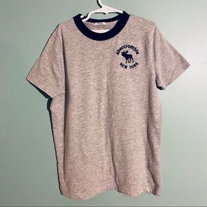 ABERCROMBIE New York Boy’s Logo Tee LG